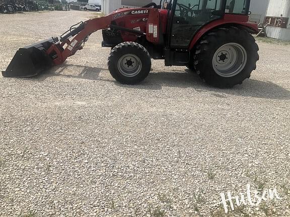 Image of Case IH Farmall 55C equipment image 3