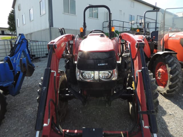 Image of Case IH Farmall 70A equipment image 3