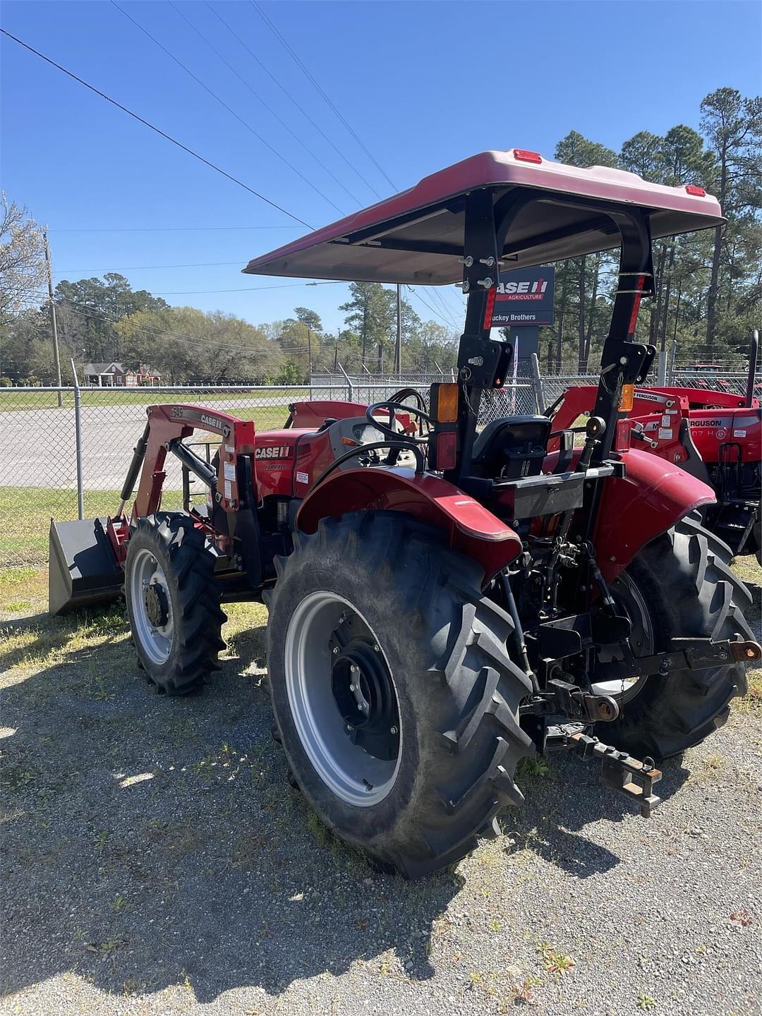 Image of Case IH Farmall 70A Image 1