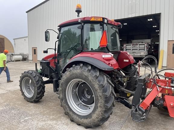 Image of Case IH Farmall 75C equipment image 1