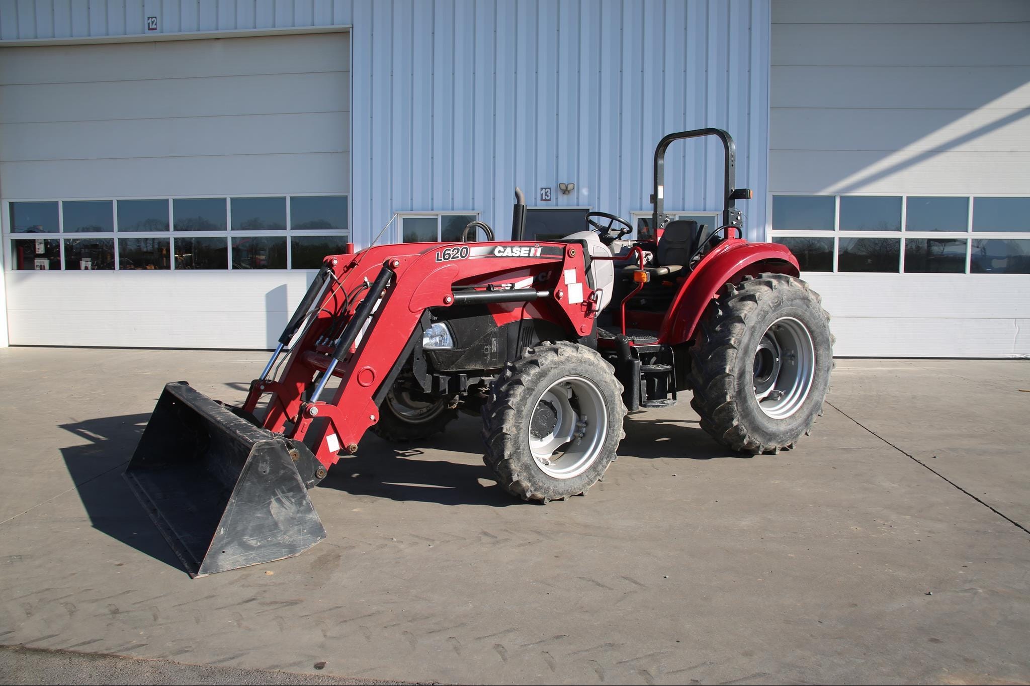2017 Case IH Farmall 75C Equipment Image0