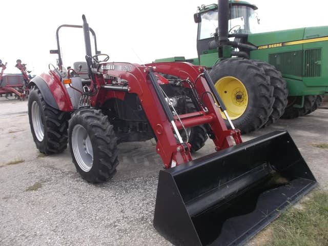 Image of Case IH Farmall 75C equipment image 3