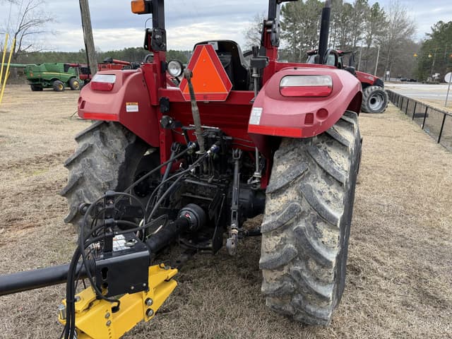 Image of Case IH Farmall 75C equipment image 3