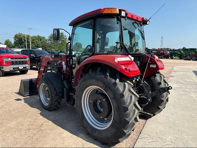 Image of Case IH Farmall 75C equipment image 2