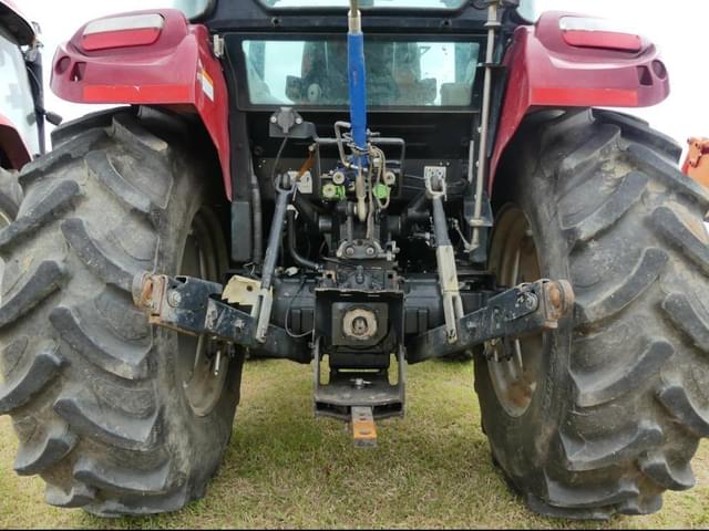 Image of Case IH Farmall 75C equipment image 4