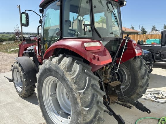 Image of Case IH Farmall 75C equipment image 2