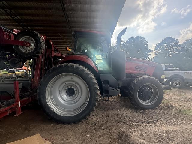 Image of Case IH Magnum 200 equipment image 1