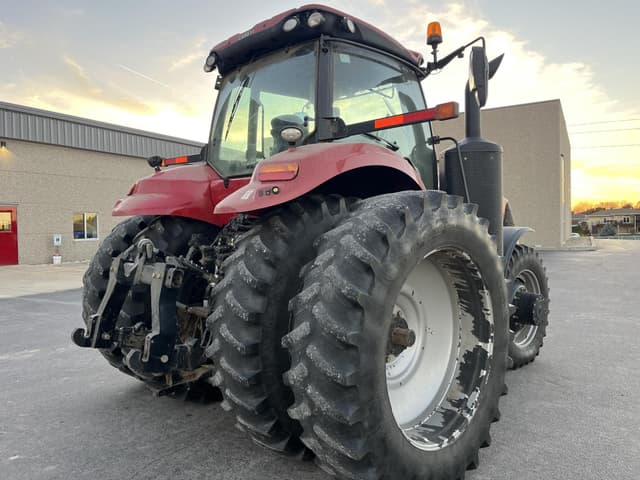 Image of Case IH Magnum 200 equipment image 4