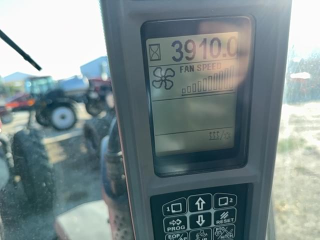 Image of Case IH Magnum 250 equipment image 1