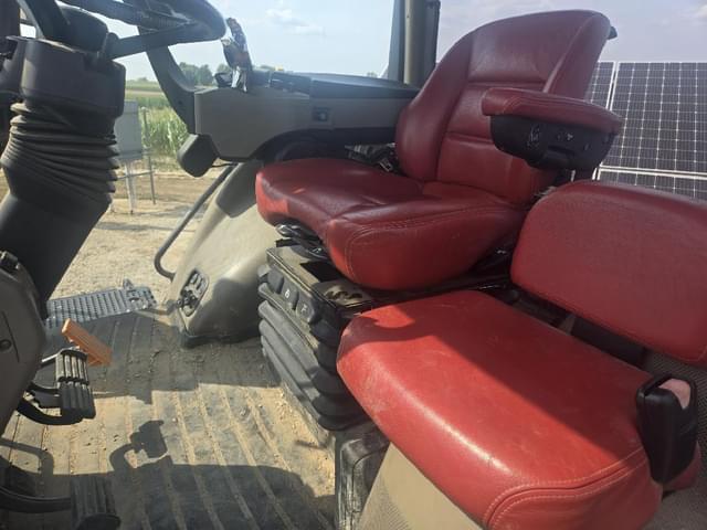 Image of Case IH Magnum 250 equipment image 3