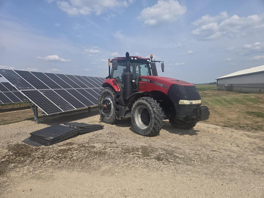 Image of Case IH Magnum 250 Primary image