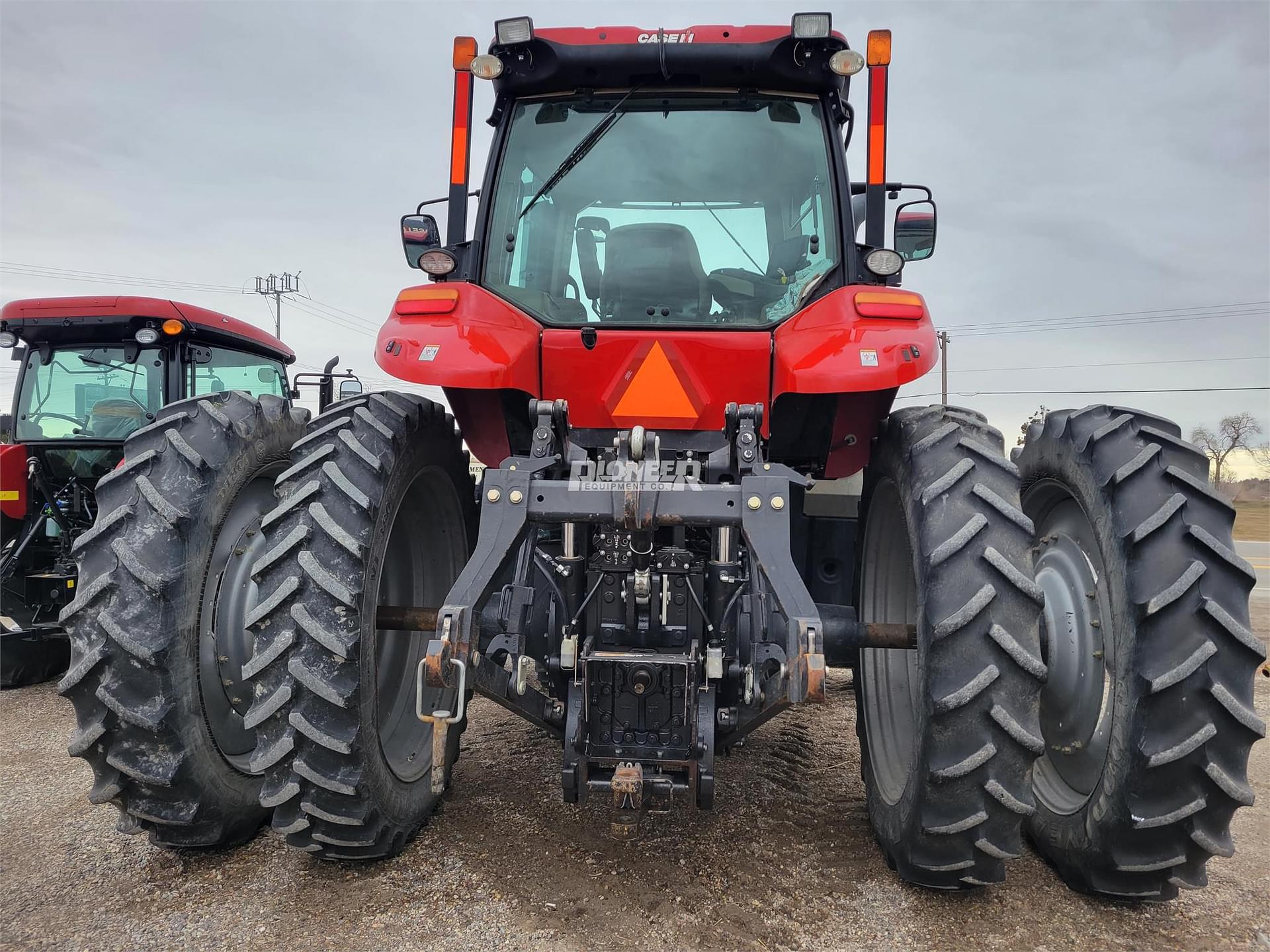 Tractor Zoom - 2017 Case IH Magnum 250 CVT