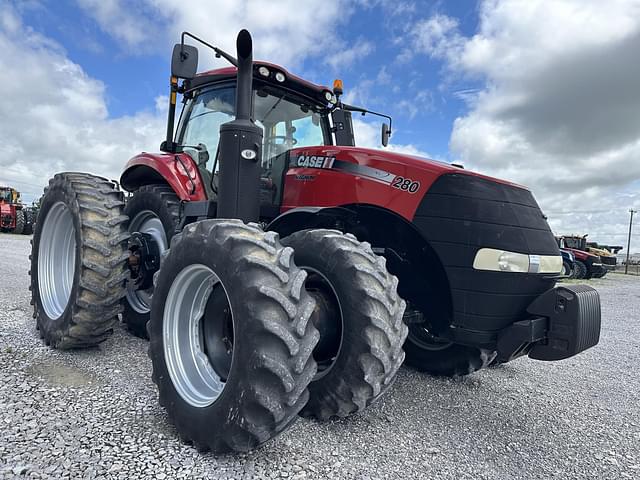 Image of Case IH Magnum 280 equipment image 1