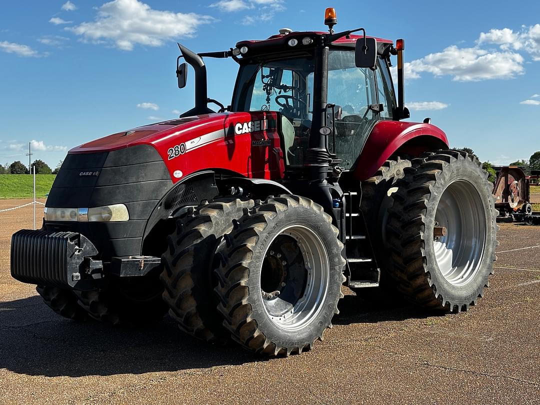 Image of Case IH Magnum 280 Primary image