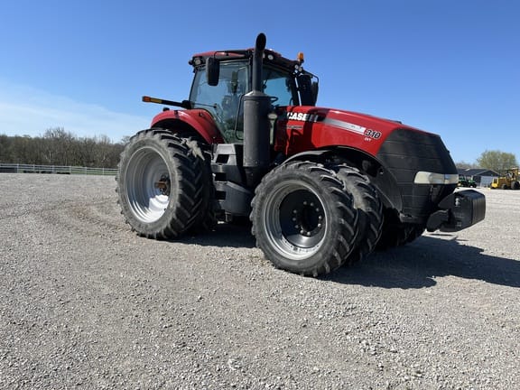 2017 Case IH Magnum 310 Equipment Image0