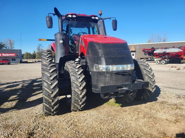 Image of Case IH Magnum 310 equipment image 2