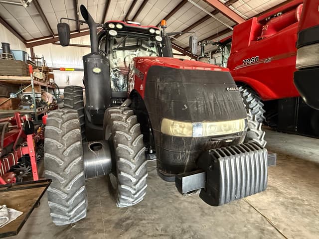 Image of Case IH Magnum 310 equipment image 2