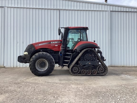 2017 Case IH Magnum 340 Rowtrac Equipment Image0