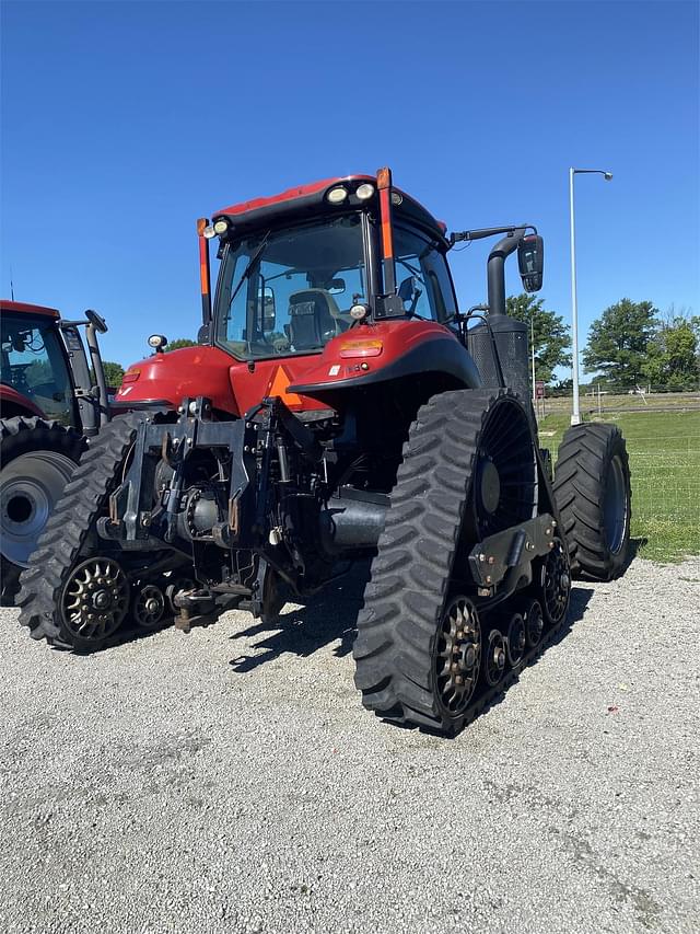 Image of Case IH Magnum 340 Rowtrac equipment image 4