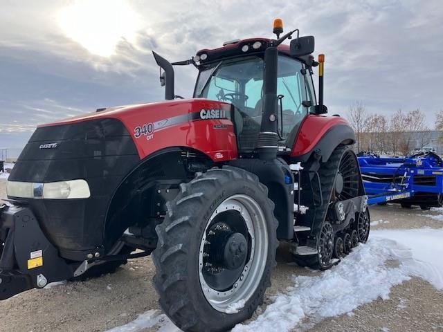 2017 Case IH Magnum 340 Equipment Image0