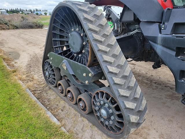 Image of Case IH Magnum 340 Rowtrac equipment image 3