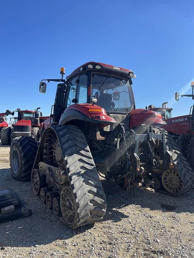 Image of Case IH Magnum 380 RowTrac equipment image 3