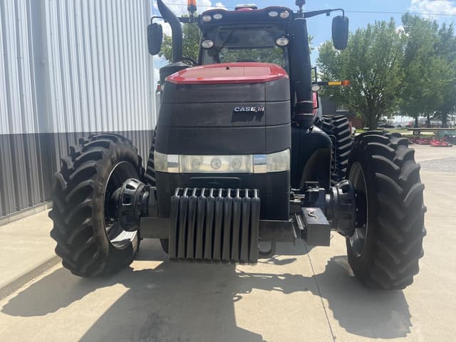 Image of Case IH Magnum 380 RowTrac equipment image 2