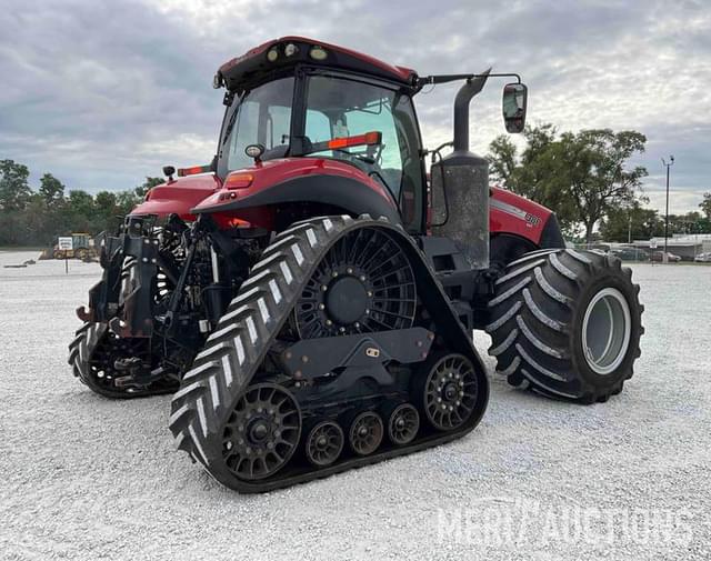 Image of Case IH Magnum 380 RowTrac equipment image 4