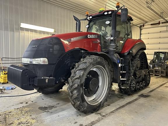 Image of Case IH Magnum 380 RowTrac Primary image