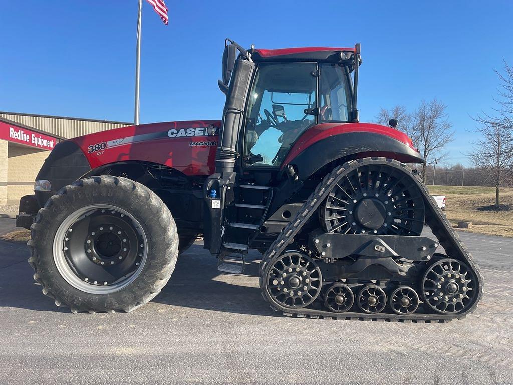 Image of Case IH Magnum 380 RowTrac Primary image
