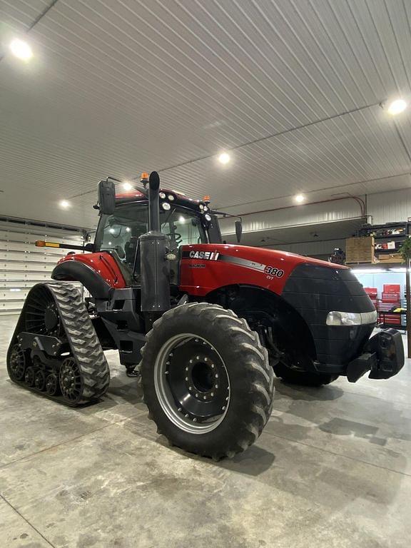 Image of Case IH Magnum 380 RowTrac equipment image 1