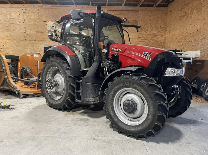 2017 Case IH Maxxum 125 Equipment Image0