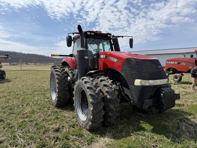 Image of Case IH Magnum 280 equipment image 4