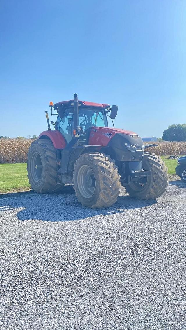 Image of Case IH Optum 300 equipment image 1