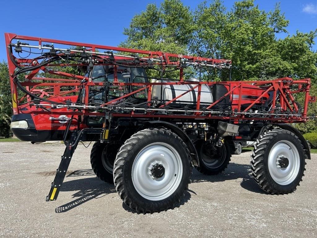2017 Case IH 3240 Patriot Equipment Image0
