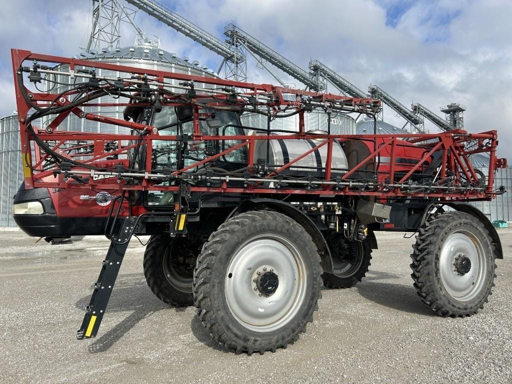 2017 Case IH 3240 Patriot Equipment Image0