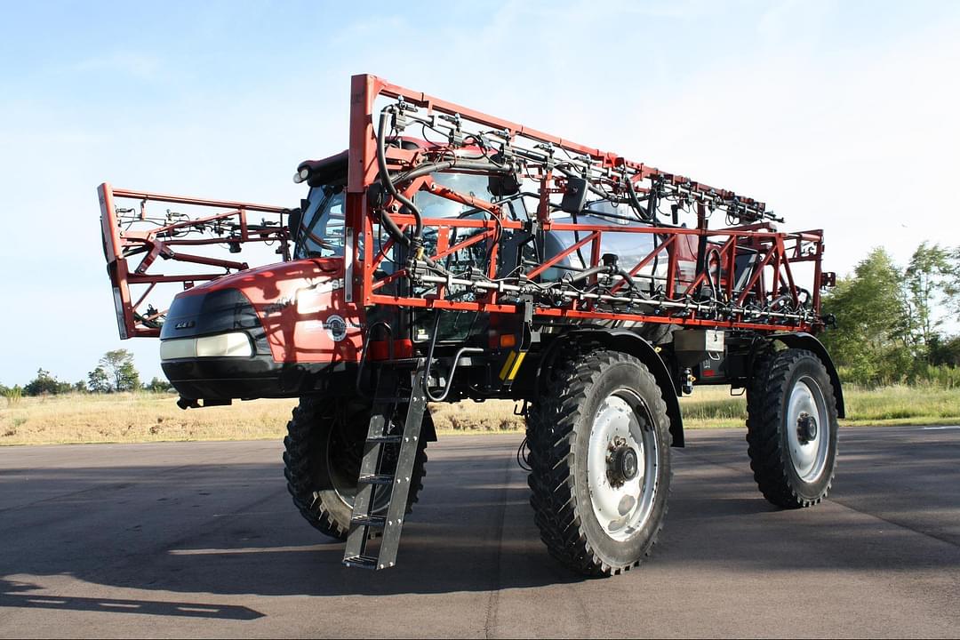 Image of Case IH Patriot 3340 Primary image