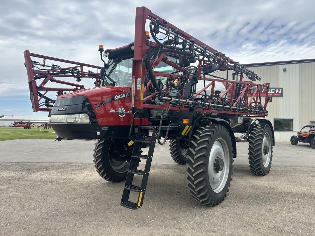 Image of Case IH Patriot 3340 Primary image