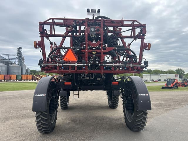 Image of Case IH Patriot 3340 equipment image 4