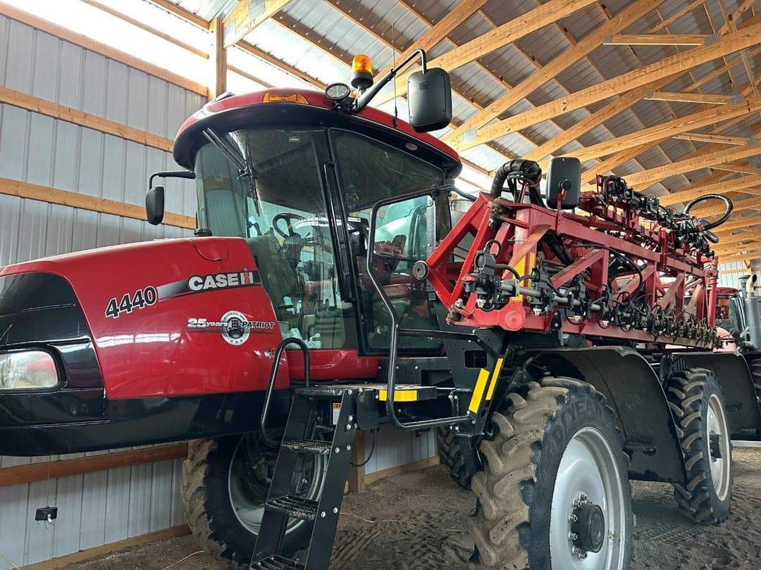 Image of Case IH Patriot 4440 Primary image