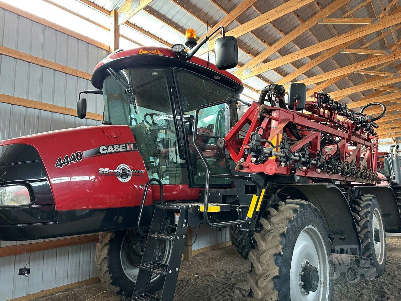 2017 Case IH Patriot 4440 Equipment Image0