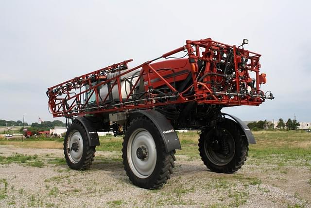 Image of Case IH Patriot 4440 equipment image 2