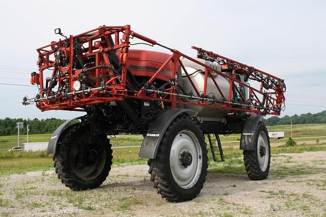 Image of Case IH Patriot 4440 equipment image 4