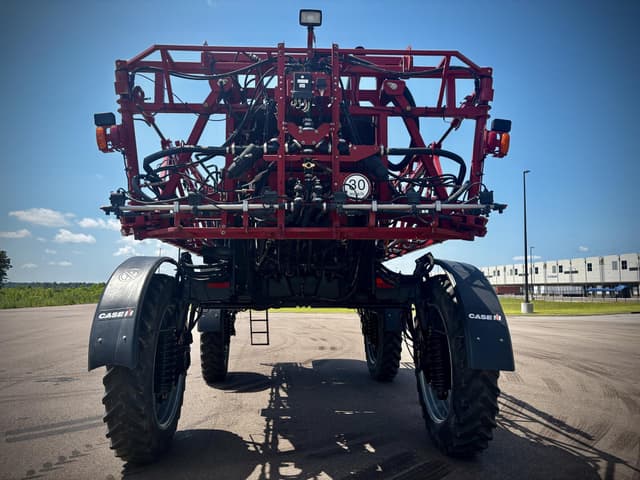 Image of Case IH Patriot 4440 equipment image 3