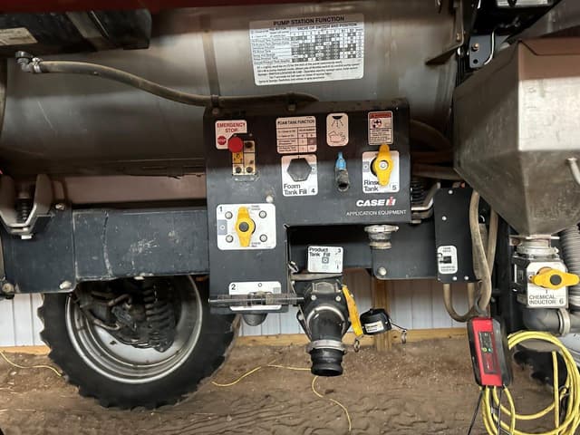 Image of Case IH Patriot 4440 equipment image 4