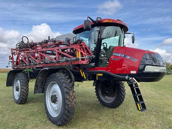 Image of Case IH Patriot 4440 equipment image 1