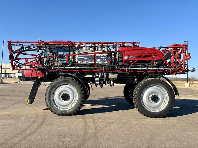 Image of Case IH Patriot 4440 equipment image 1