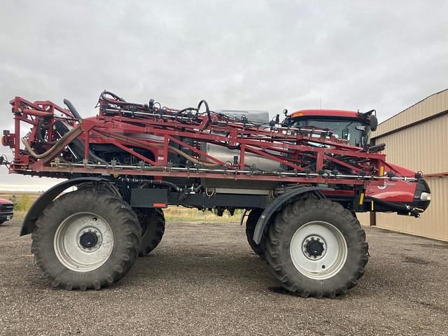 Image of Case IH Patriot 4440 equipment image 3