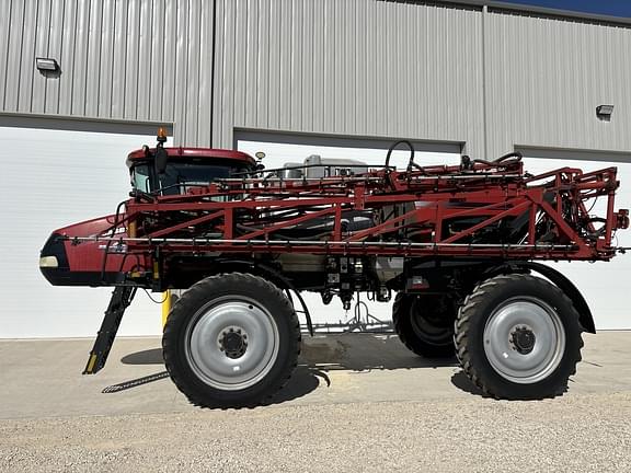 Image of Case IH Patriot 4440 equipment image 1