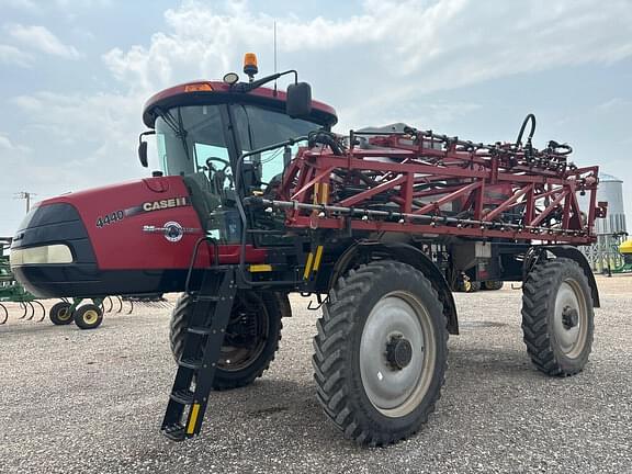 Image of Case IH Patriot 4440 Primary image